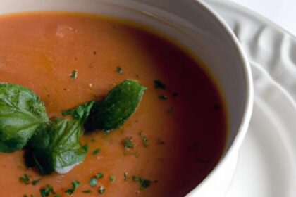 Velvety Bliss: The Best Creamy Tomato Basil Soup Recipe