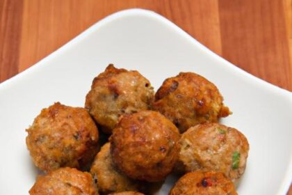 Crispy Air Fryer Meatballs: Italian & Asian Flavors Fusion