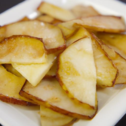 Crispy Air Fryer Apple Chips with a Hint of Cinnamon Magic